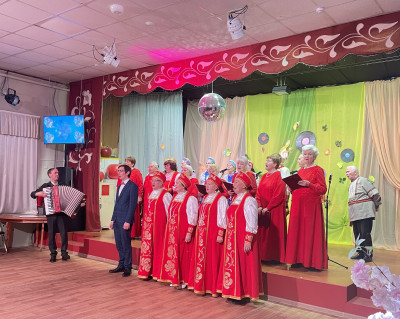 Фото новости:Народный коллектив Хора Ветеранов ВОВ и труда 