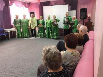 Фото новости:Концерт, который согрел сердца: «Хромка» в Навашино!